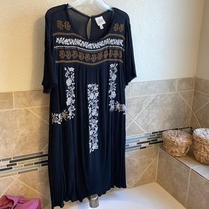 Knox Rose Embroidered Dress